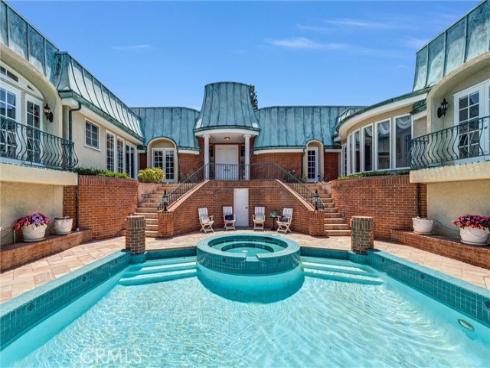 81 Royal Saint George Road, Newport Beach, CA