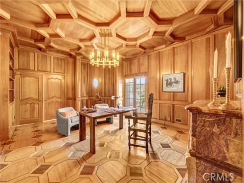 81 Royal Saint George Road, Newport Beach, CA