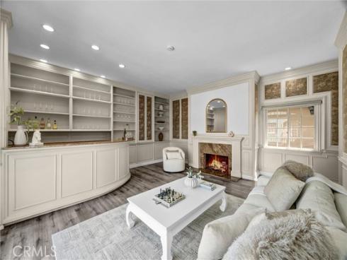 81 Royal Saint George Road, Newport Beach, CA