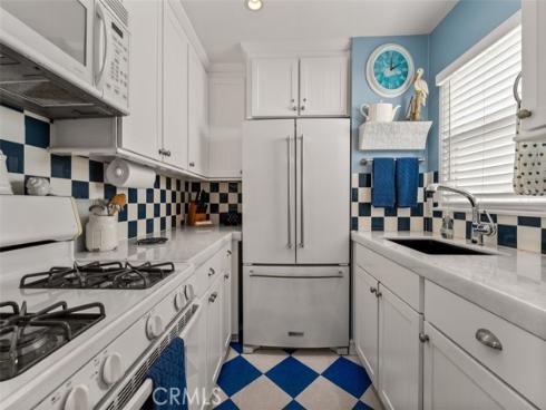 1527 W Balboa , Newport Beach, CA