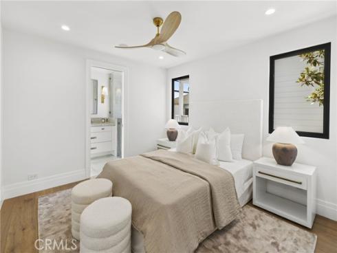 113 Grand Canal , Newport Beach, CA