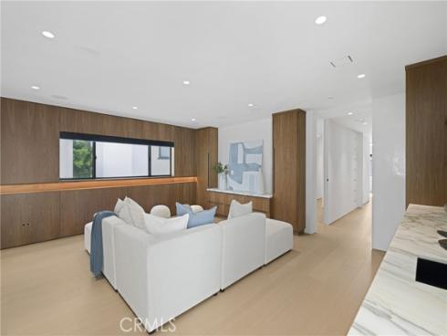 503 J , Newport Beach, CA