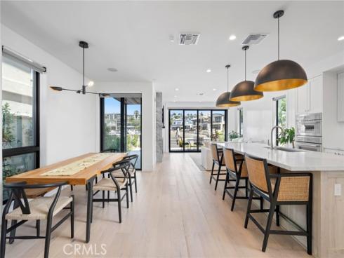 4014 Channel Place, Newport Beach, CA