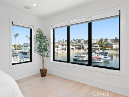 4014 Channel Place, Newport Beach, CA