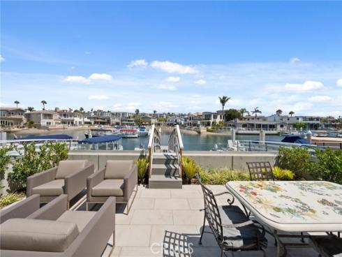 4014 Channel Place, Newport Beach, CA