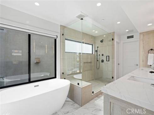 4014 Channel Place, Newport Beach, CA