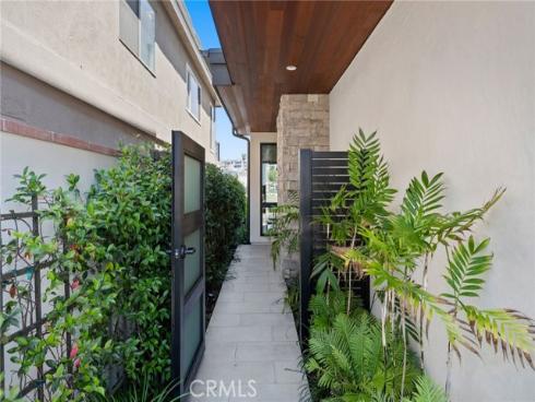 4014 Channel Place, Newport Beach, CA