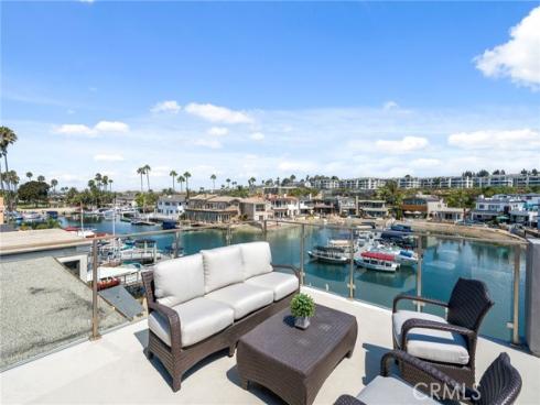 4014 Channel Place, Newport Beach, CA