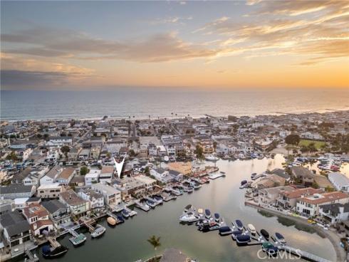 4014 Channel Place, Newport Beach, CA