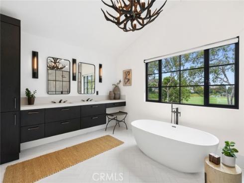 2207  Port Harwick  , Newport Beach, CA
