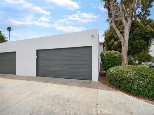 2214 Vista Hogar , Newport Beach, CA