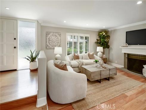 2214 Vista Hogar , Newport Beach, CA