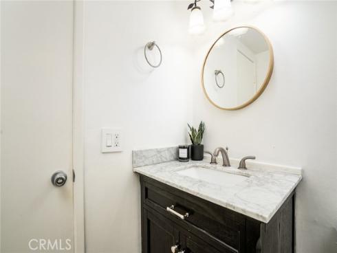 12 Latitude Court, Newport Beach, CA