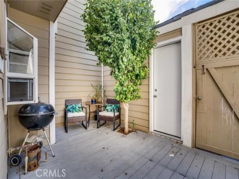 12 Latitude Court, Newport Beach, CA