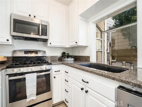 12 Latitude Court, Newport Beach, CA