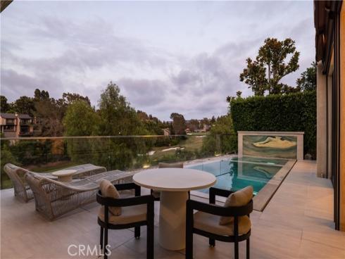 2 Rue Biarritz , Newport Beach, CA