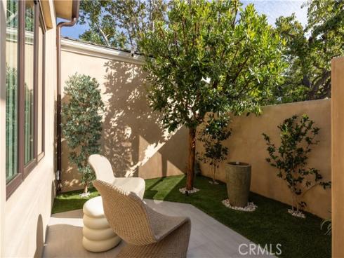 2 Rue Biarritz , Newport Beach, CA