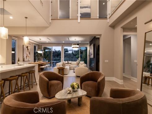 2 Rue Biarritz , Newport Beach, CA