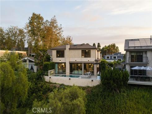 2 Rue Biarritz , Newport Beach, CA
