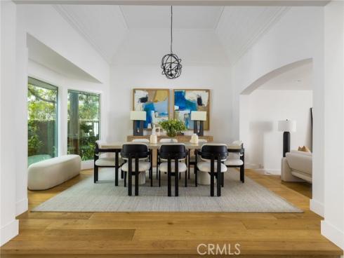 2572 Bayshore Drive, Newport Beach, CA