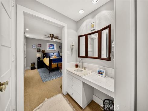 423 Via Lido Soud , Newport Beach, CA