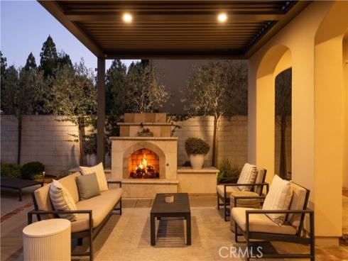 26 Peppertree , Newport Beach, CA