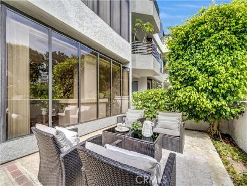 230 Lille 102 , Newport Beach, CA