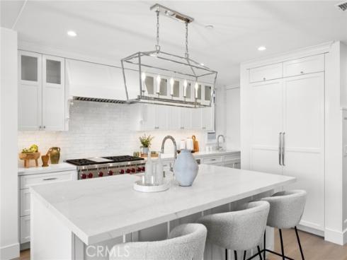 1105 N Bay Front , Newport Beach, CA