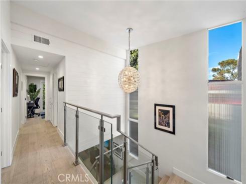 526 Vista Grande , Newport Beach, CA