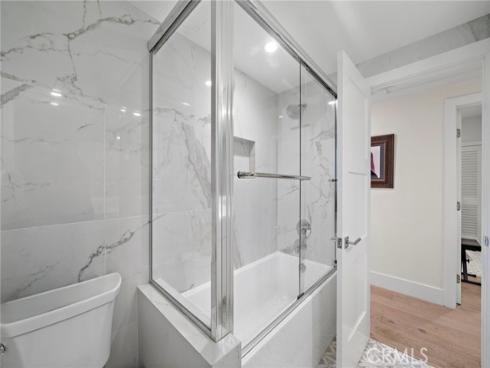 526 Vista Grande , Newport Beach, CA