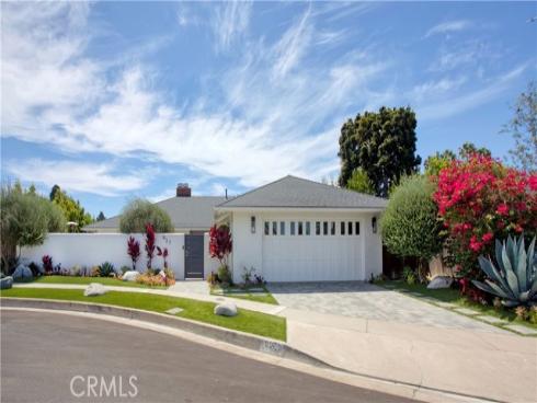 927 Bellis Street