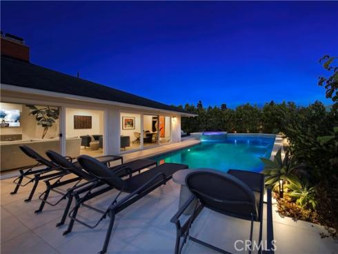 927 Bellis Street, Newport Beach, CA