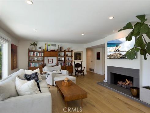 927 Bellis Street, Newport Beach, CA