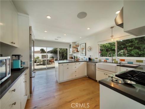 927 Bellis Street, Newport Beach, CA