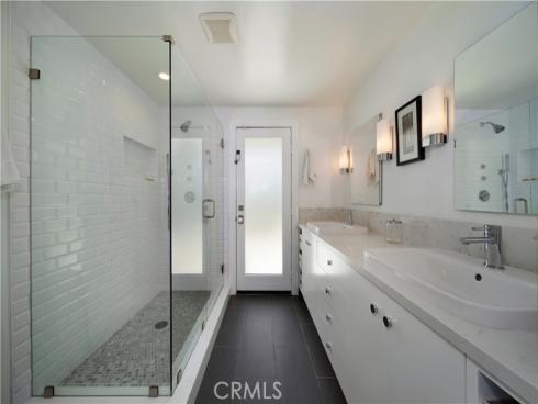 927 Bellis Street, Newport Beach, CA