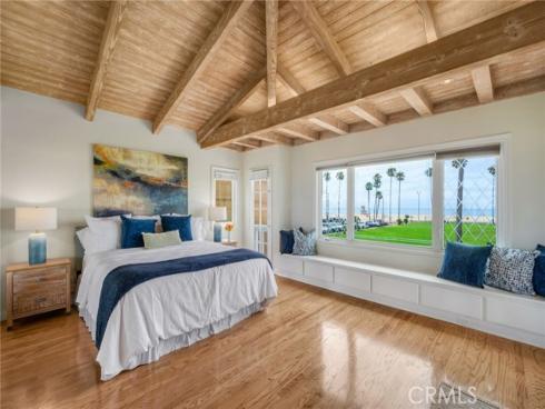 920 E Oceanfront  , Newport Beach, CA