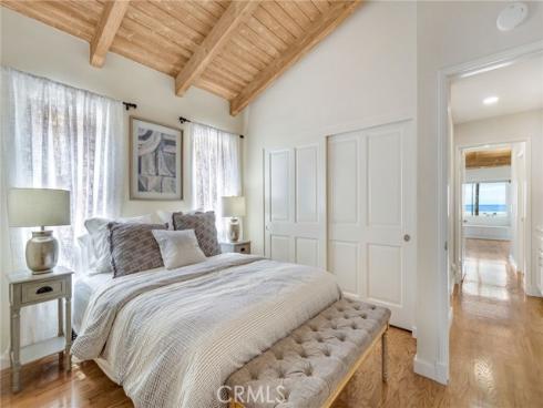 920 E Oceanfront  , Newport Beach, CA