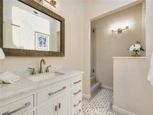 920 E Oceanfront  , Newport Beach, CA