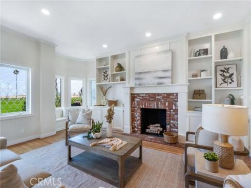 920 E Oceanfront  , Newport Beach, CA
