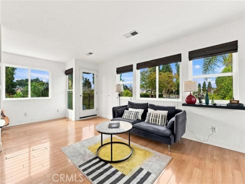 1000 Dover Drive, Newport Beach, CA