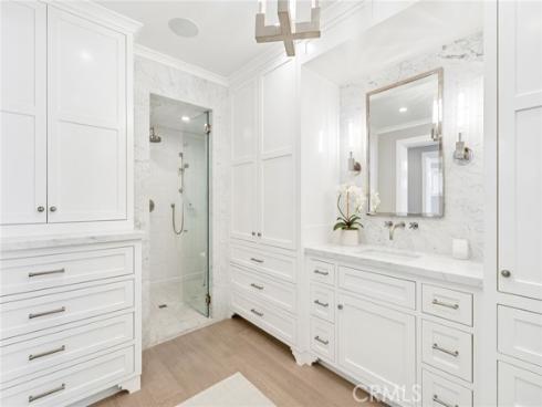 928 E Balboa Boulevard, Newport Beach, CA