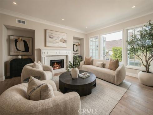 18 Hillsdale , Newport Beach, CA