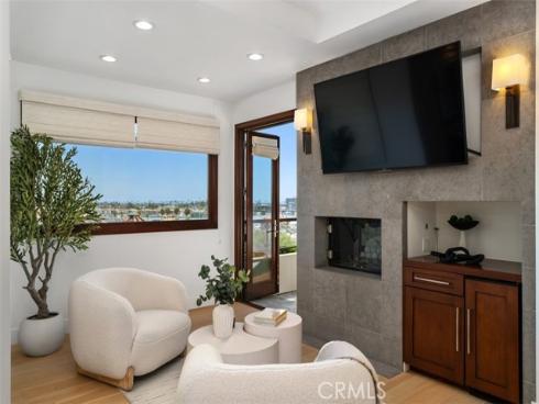 2907  Cliff   Drive, Newport Beach, CA