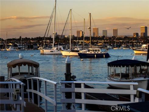 1114 E Balboa Boulevard, Newport Beach, CA