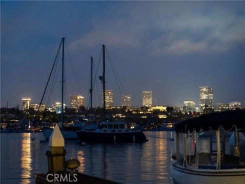 1114 E Balboa Boulevard, Newport Beach, CA