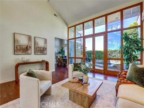 1 Saint Tropez , Newport Beach, CA