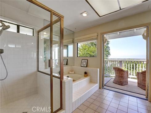1 Saint Tropez , Newport Beach, CA