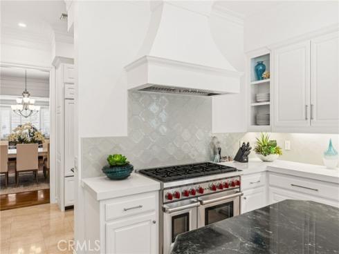 3 Barrenger Court , Newport Beach, CA