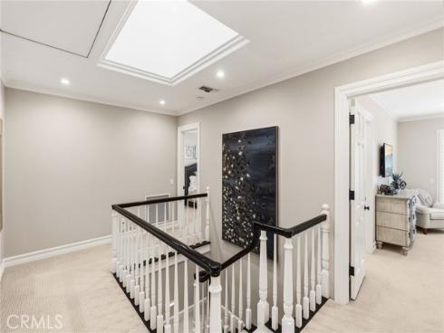 3 Barrenger Court , Newport Beach, CA