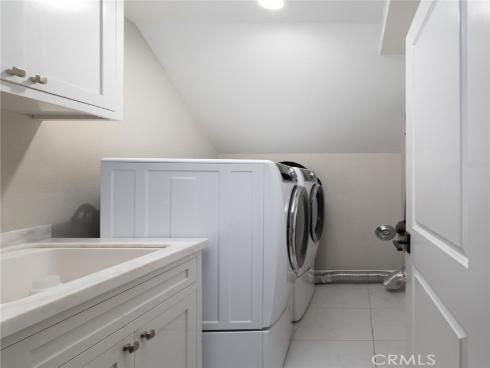 2056 Port Weybridge Place, Newport Beach, CA
